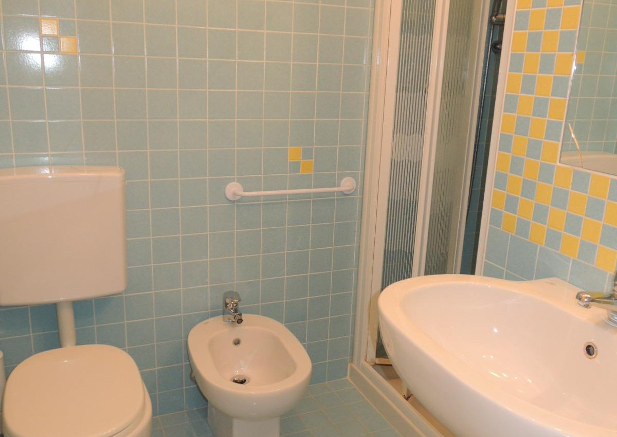 Milano - Bathroom